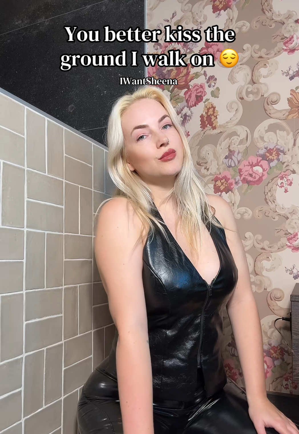 @your.goddess.sheena