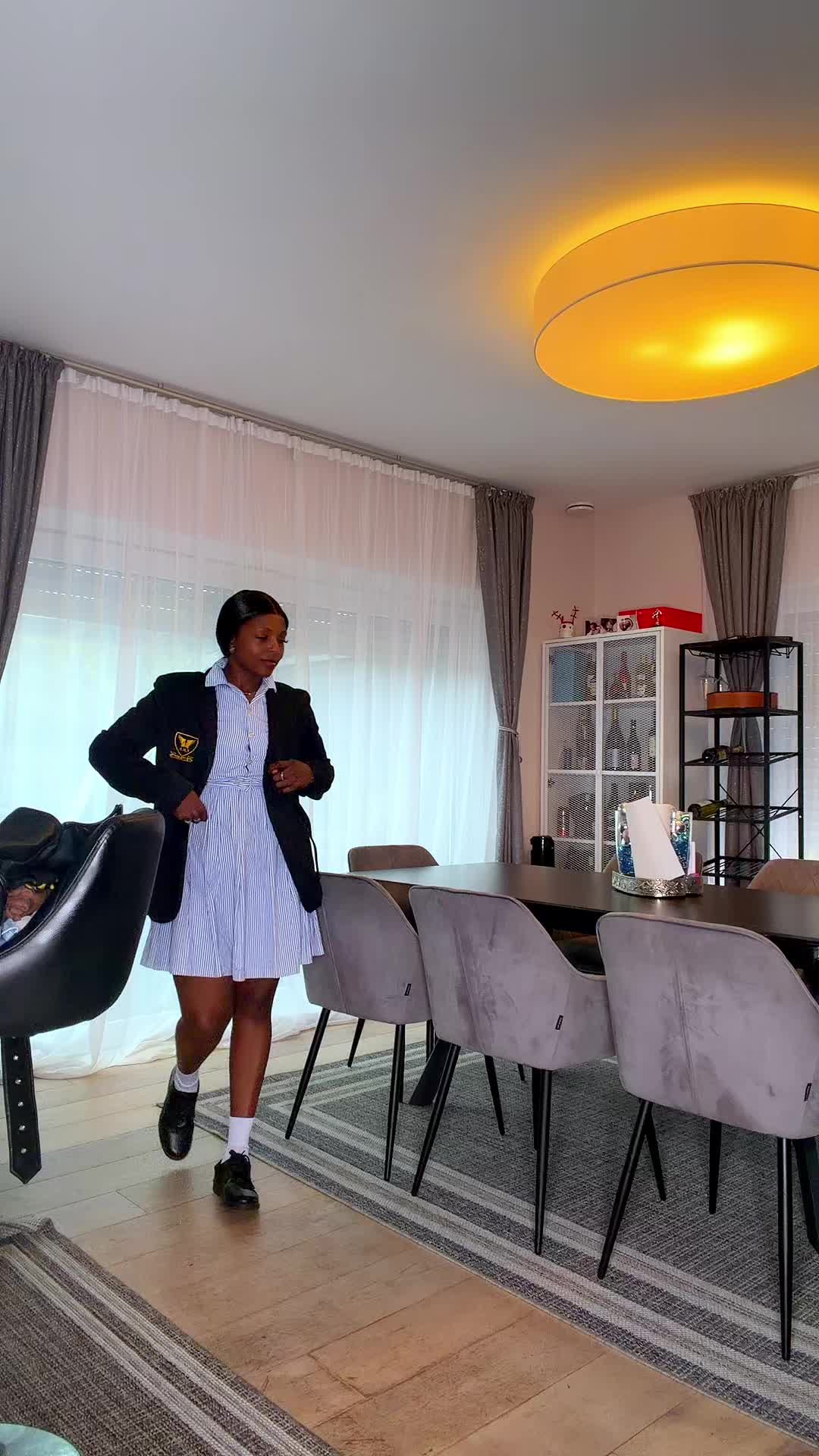 @Veronica Sibonisiwe