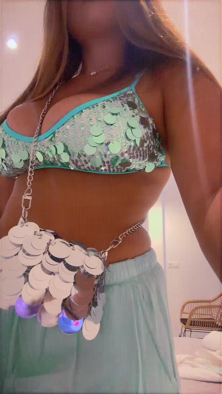 @Sveva