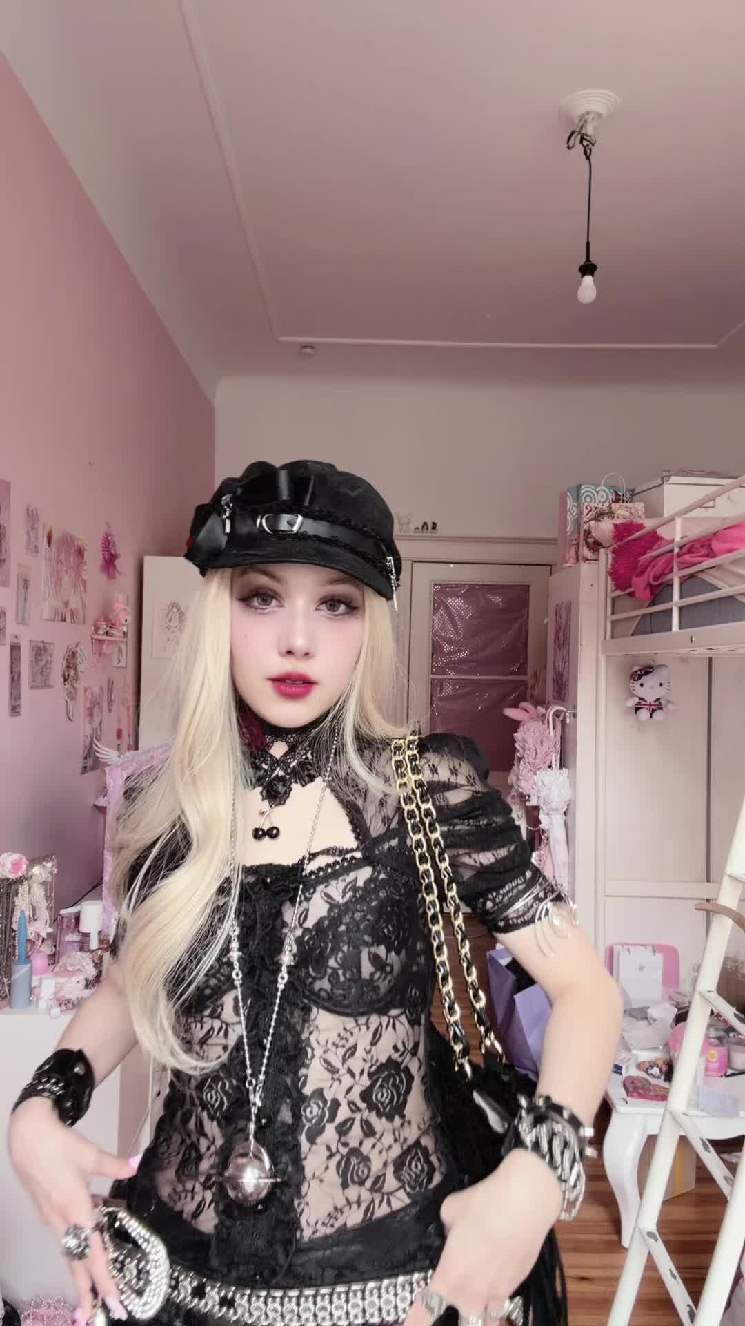 @Sam⋆𐙚₊˚⊹♡
