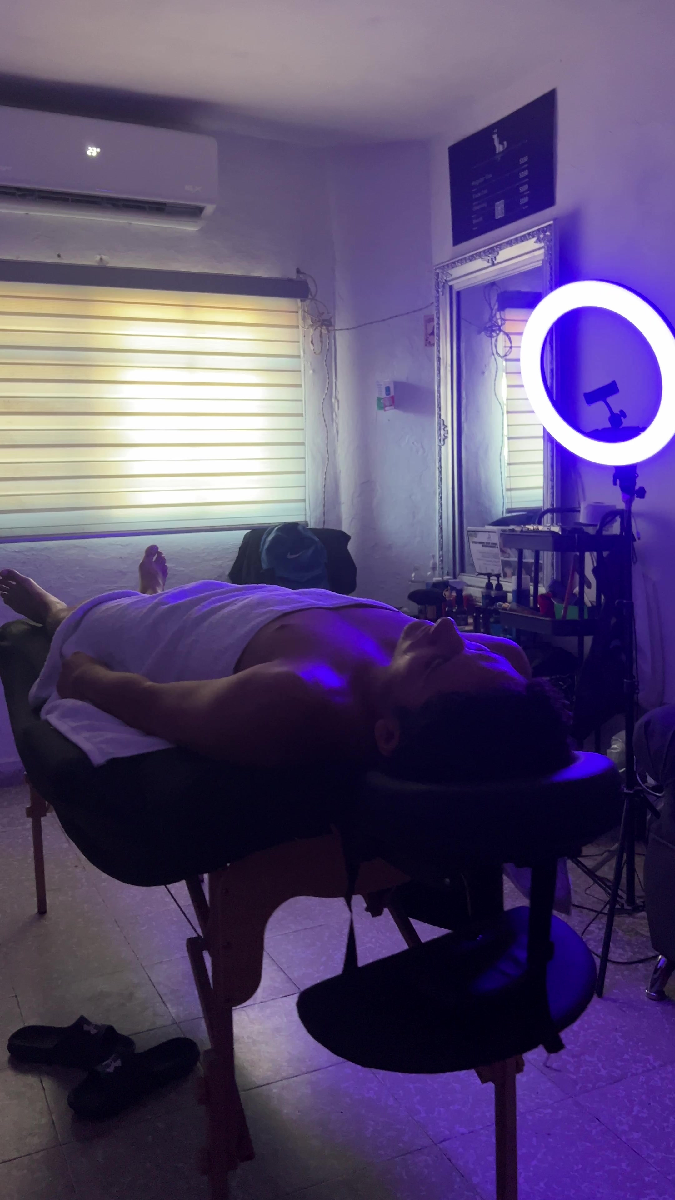@Husky Barber Spa / Mazatlán