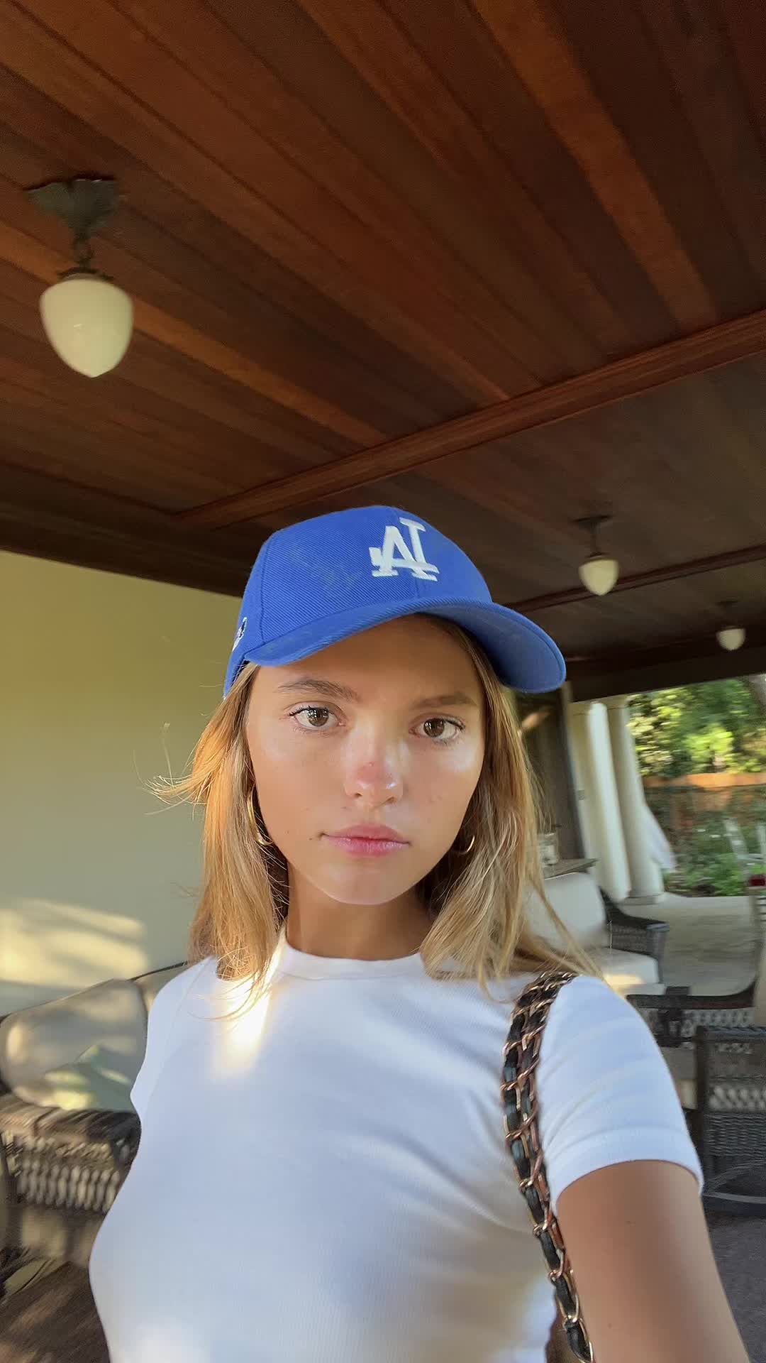 @𝒯𝒶𝓎𝓁𝑜𝓇 🪽