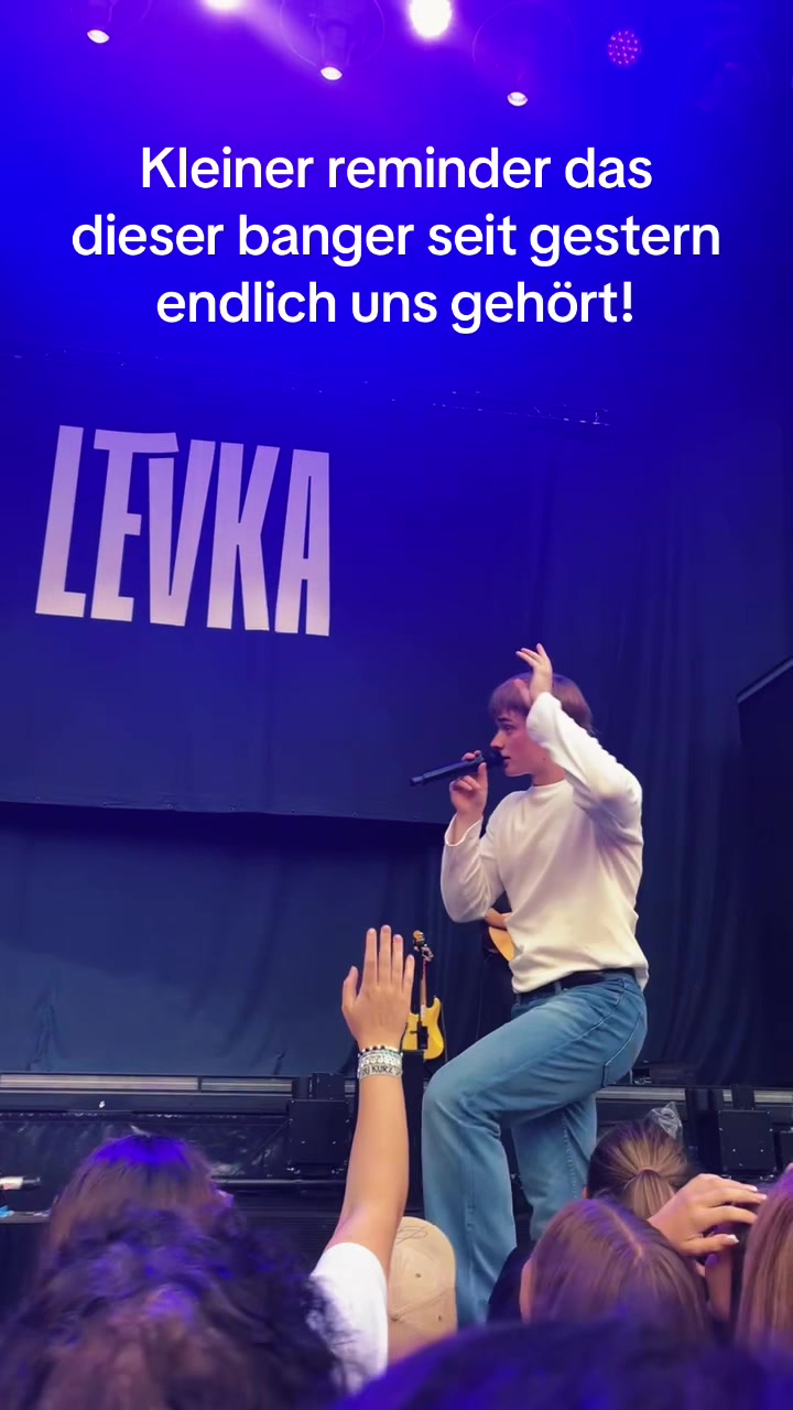 @lena