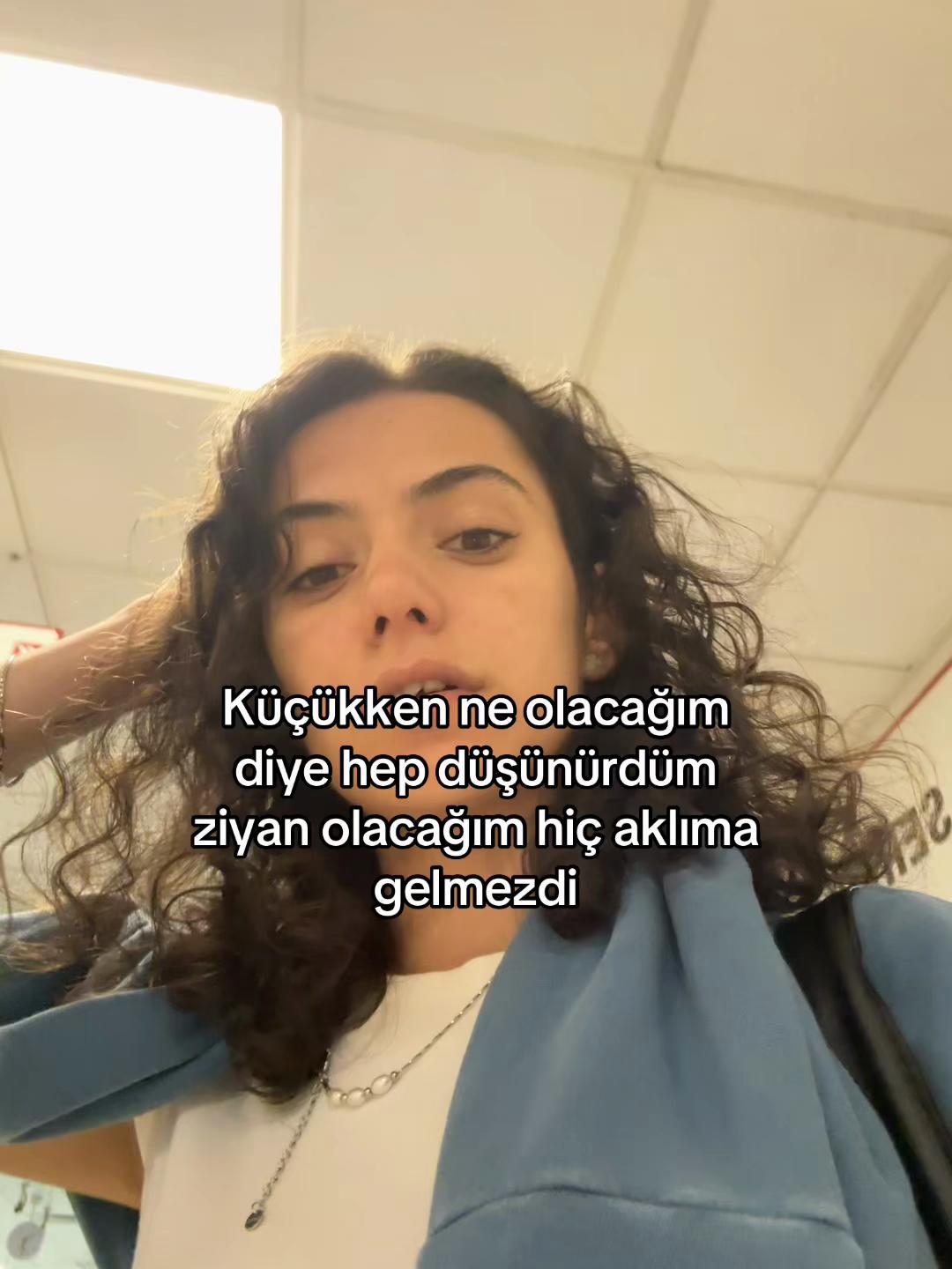 @Տҽղɑ🎀