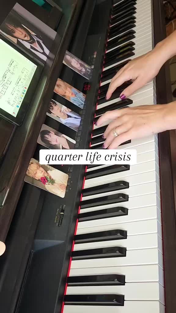 @Lucy - 🎹  & 📚