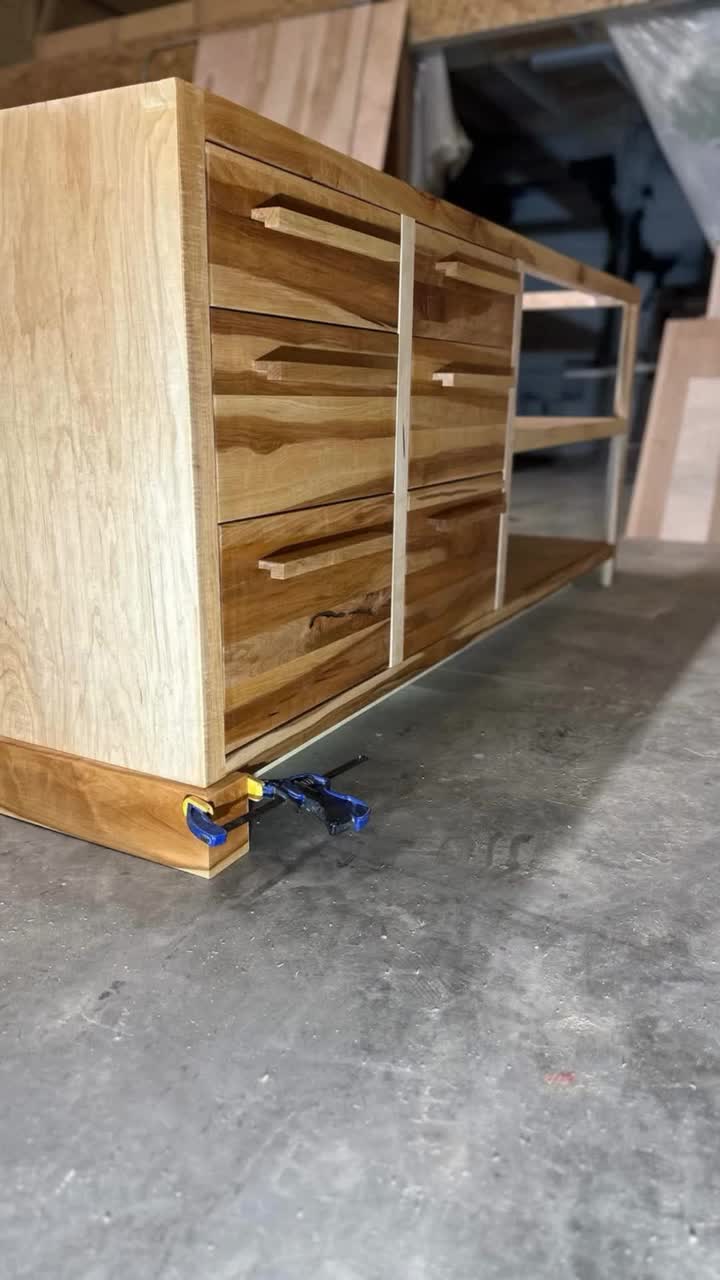 @Insane&ensp;Root&ensp;Woodworks &ldquo;Dino&rdquo;
