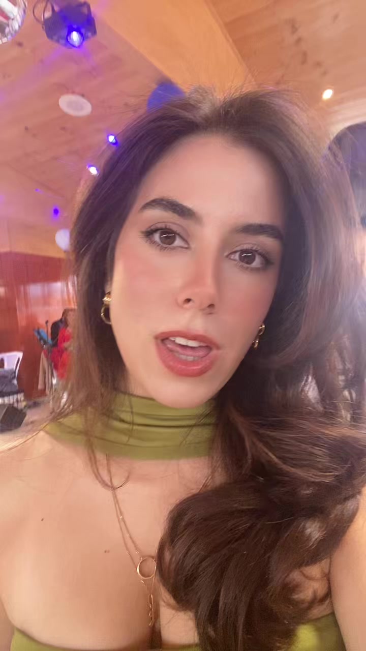 @luciaadomenech