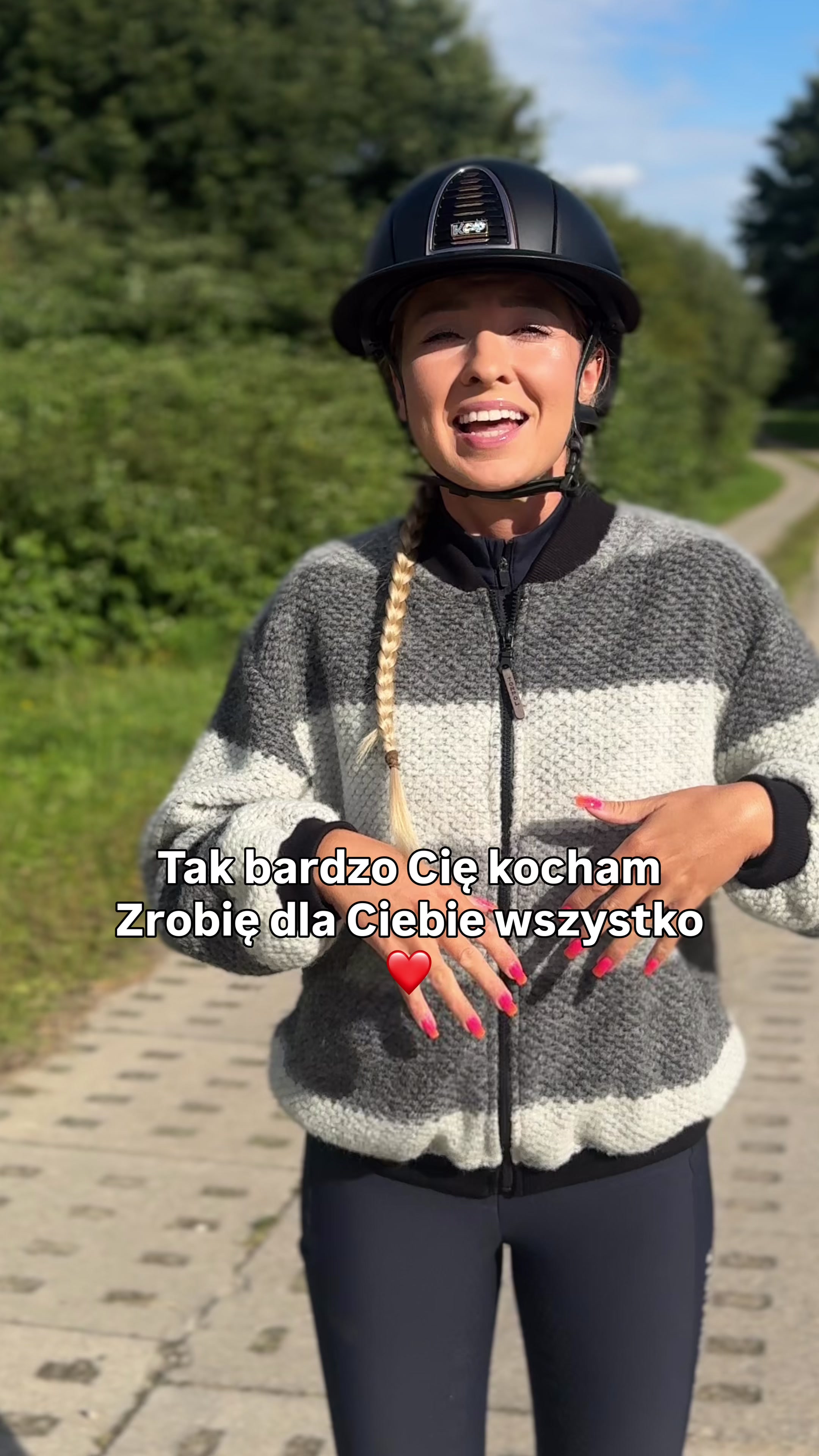 @Marta Kamijami 🎠 💄✈️