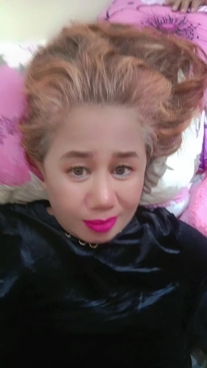@Esna janda cantik  ✨🥰