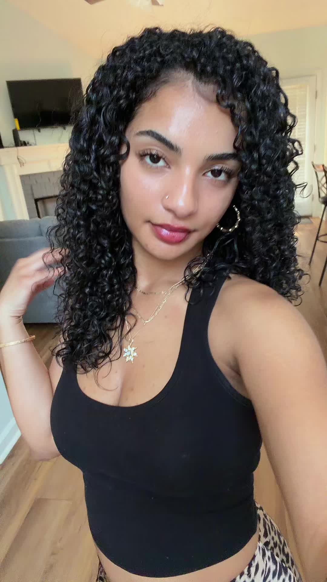 @Ayla