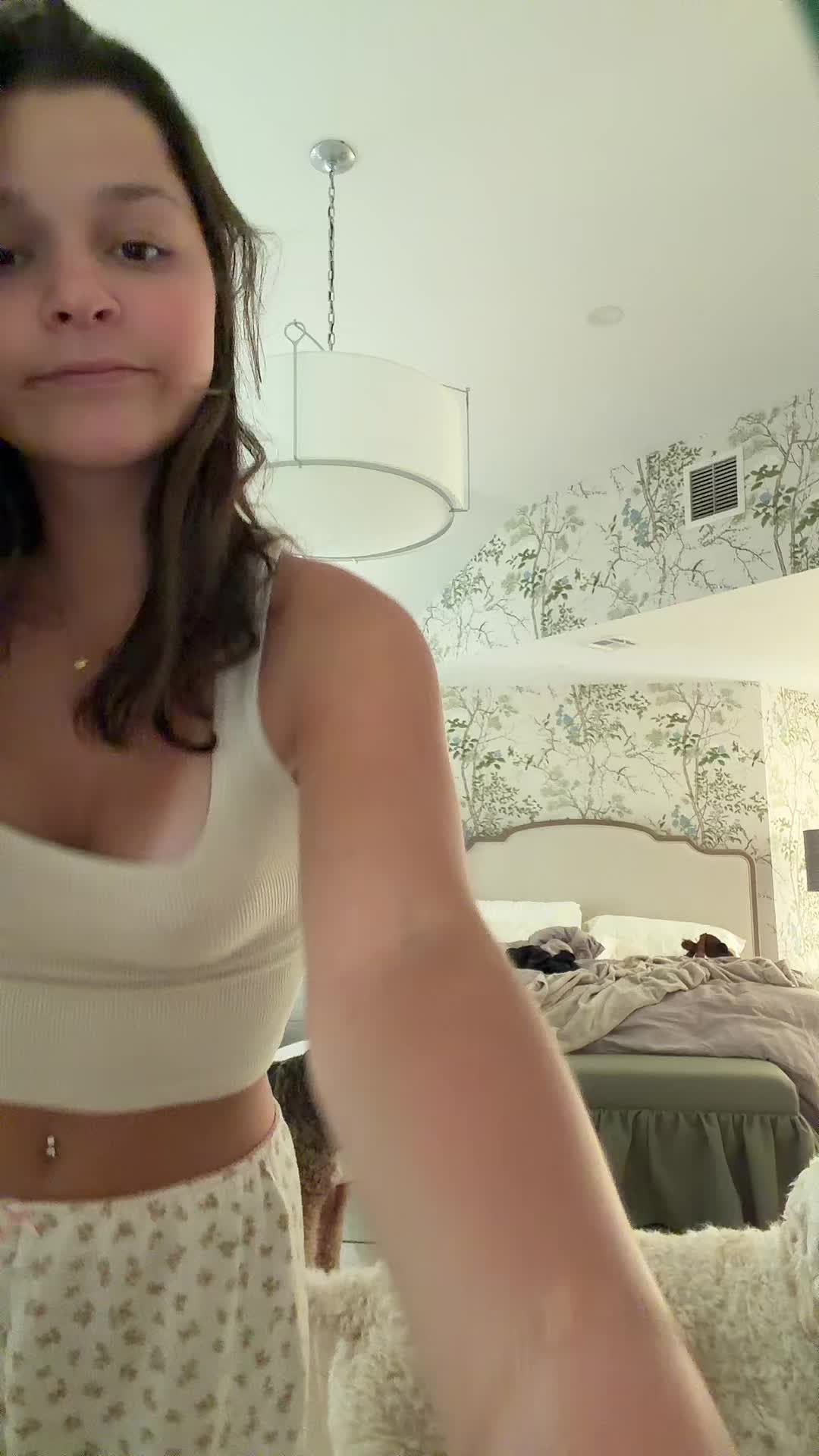 @elllalalalalala