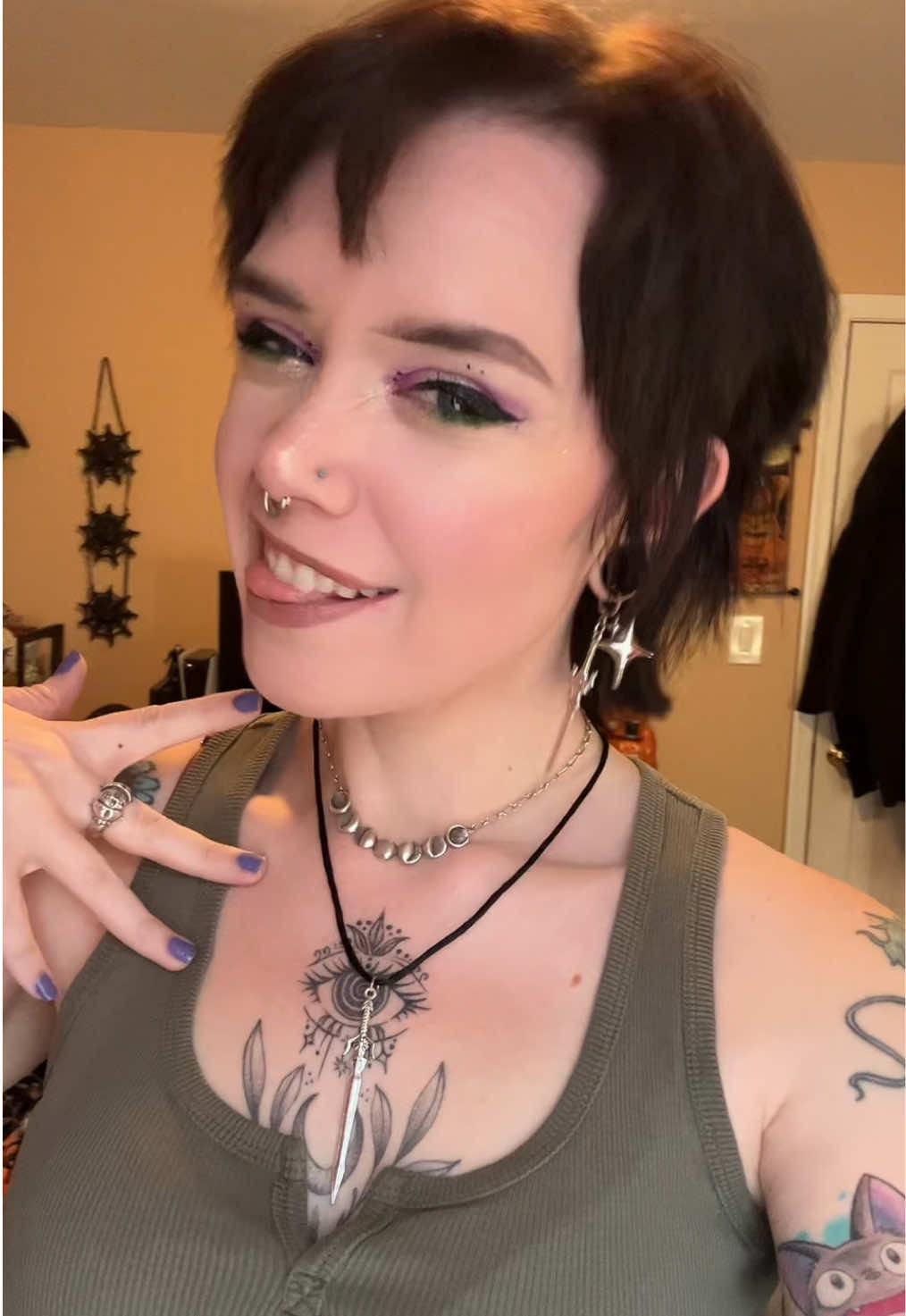 @Honeybat🍯🦇