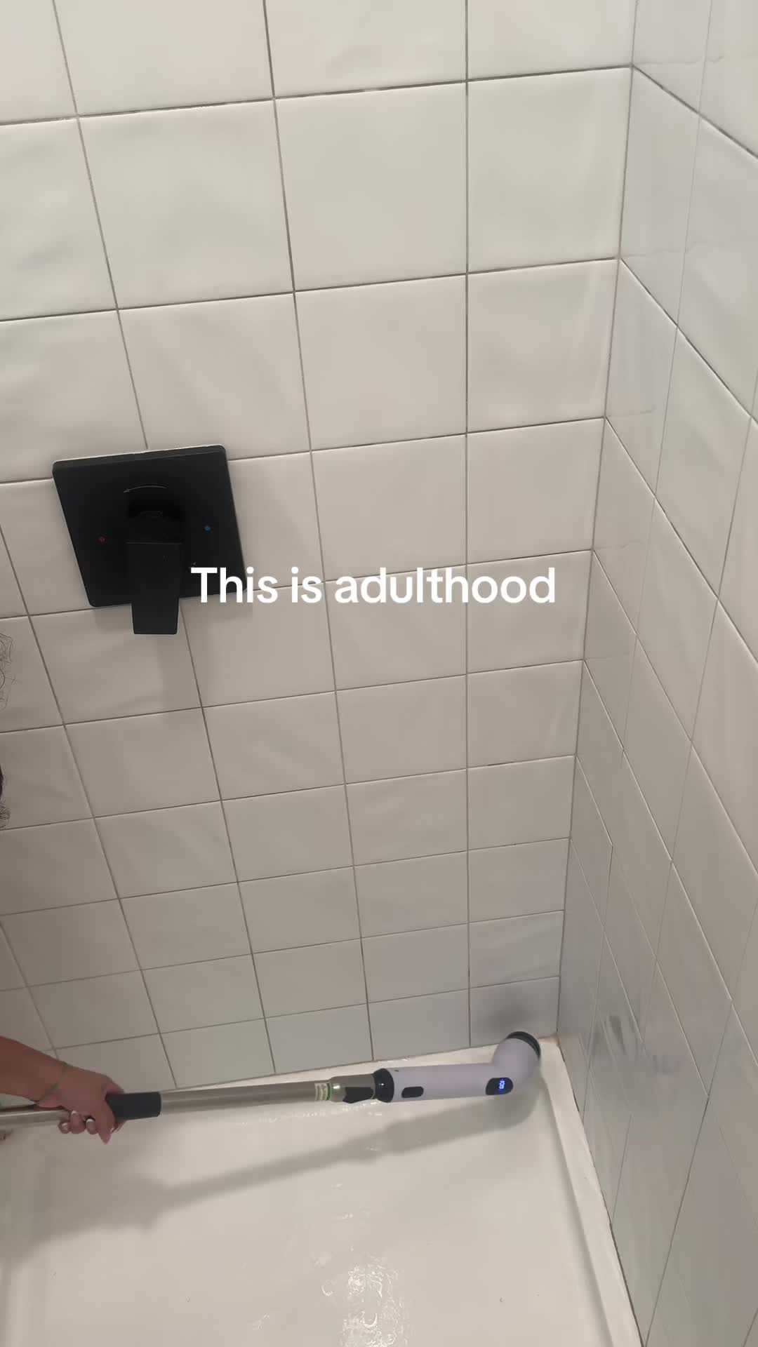 @Bella