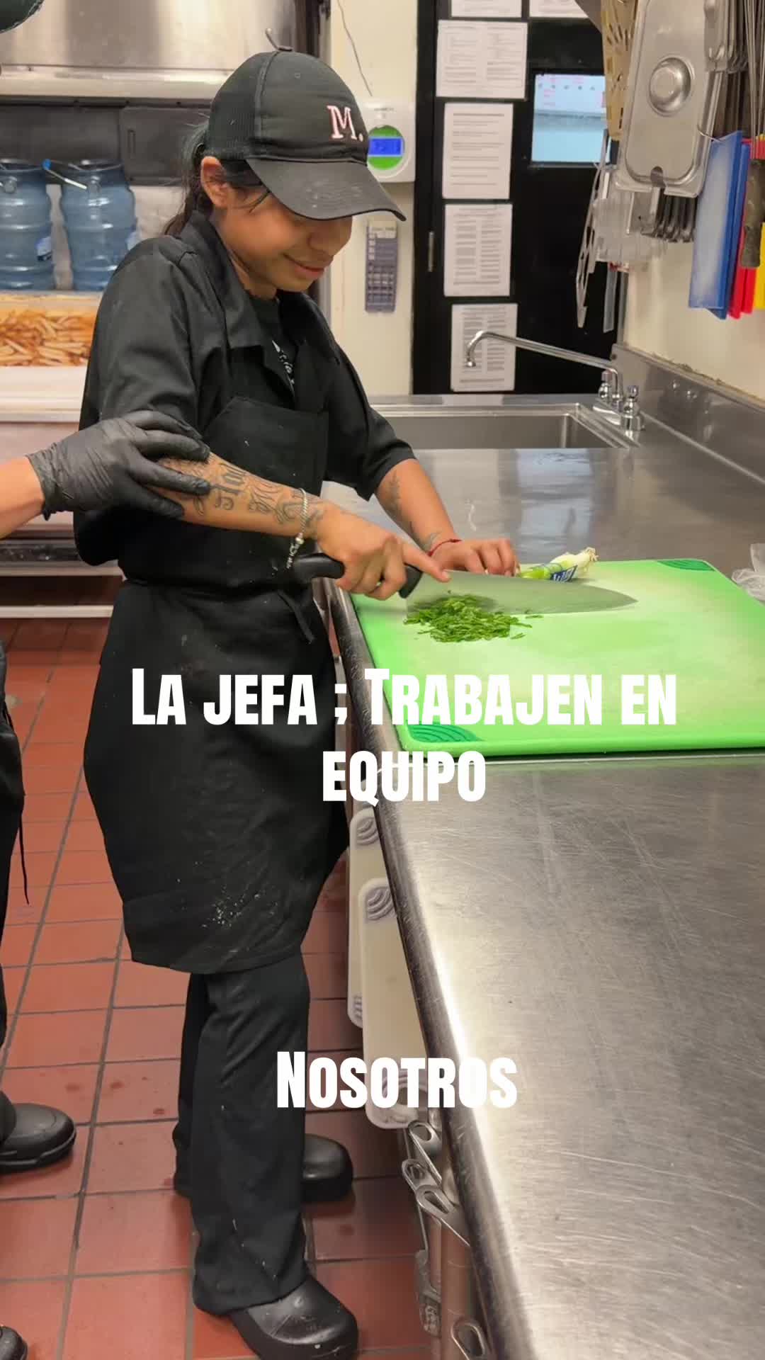 @𝓐𝓭𝓮𝓵 𝓓𝓮 𝓛𝓪 𝓛𝓾𝔃
