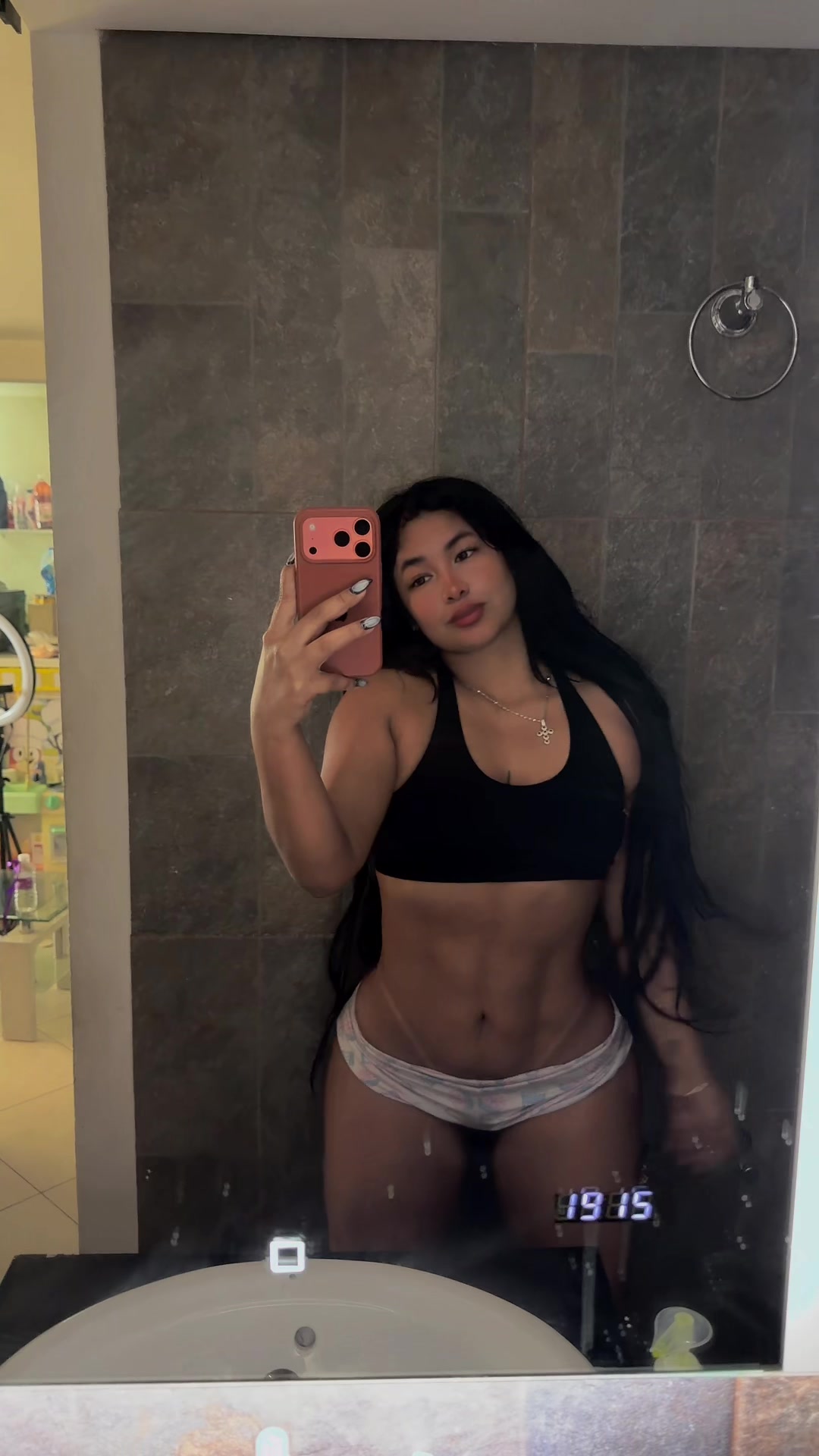@Angie Amaris