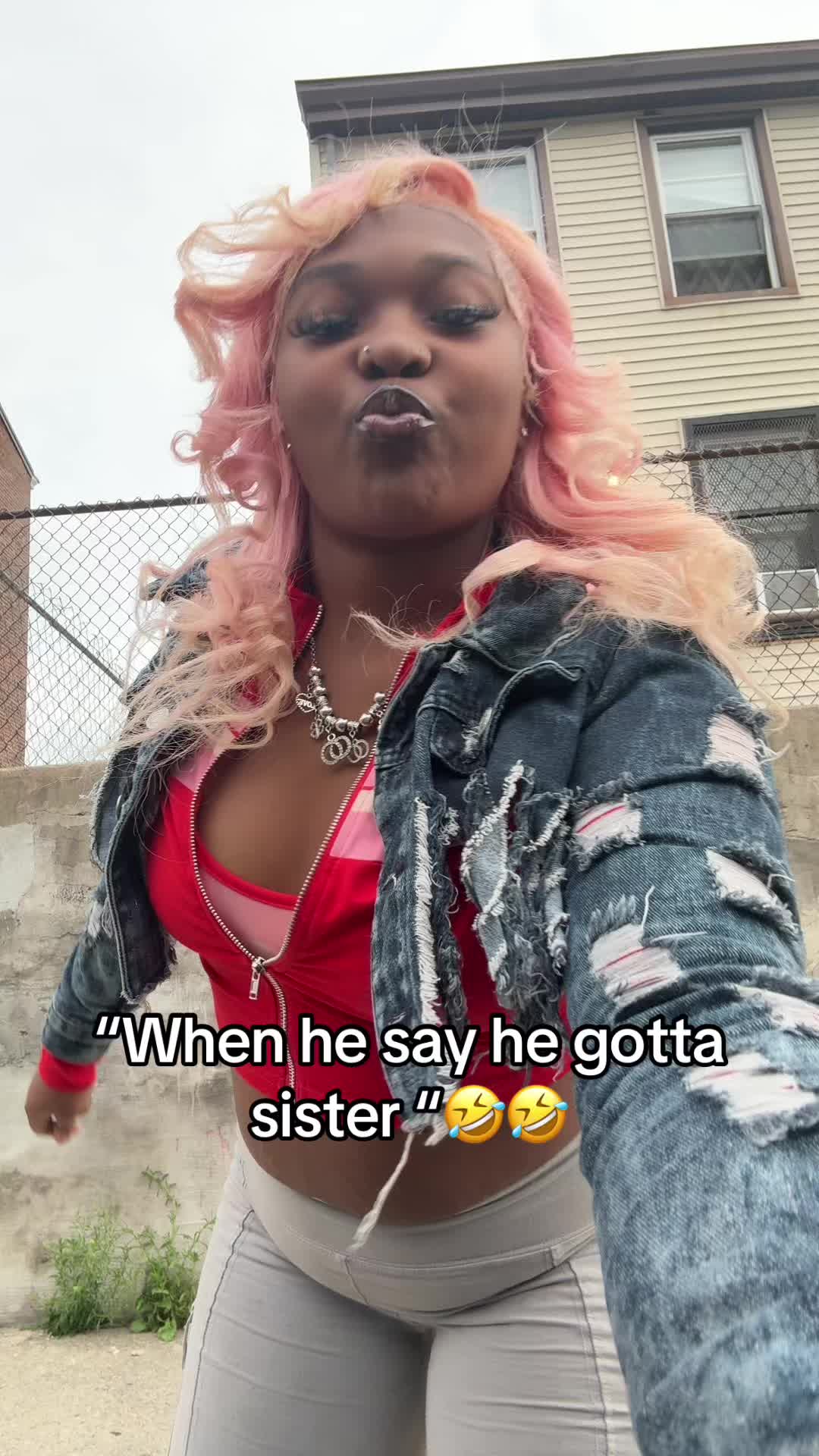 @girlmeets_world