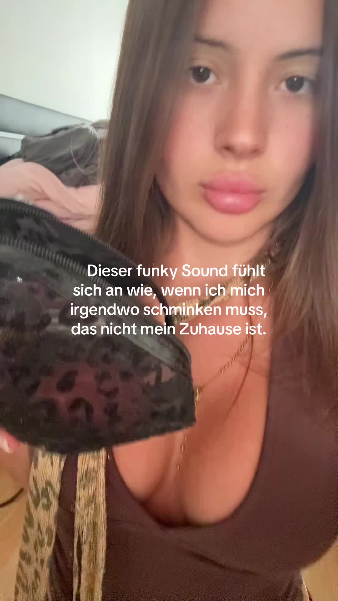 @angelina.gva