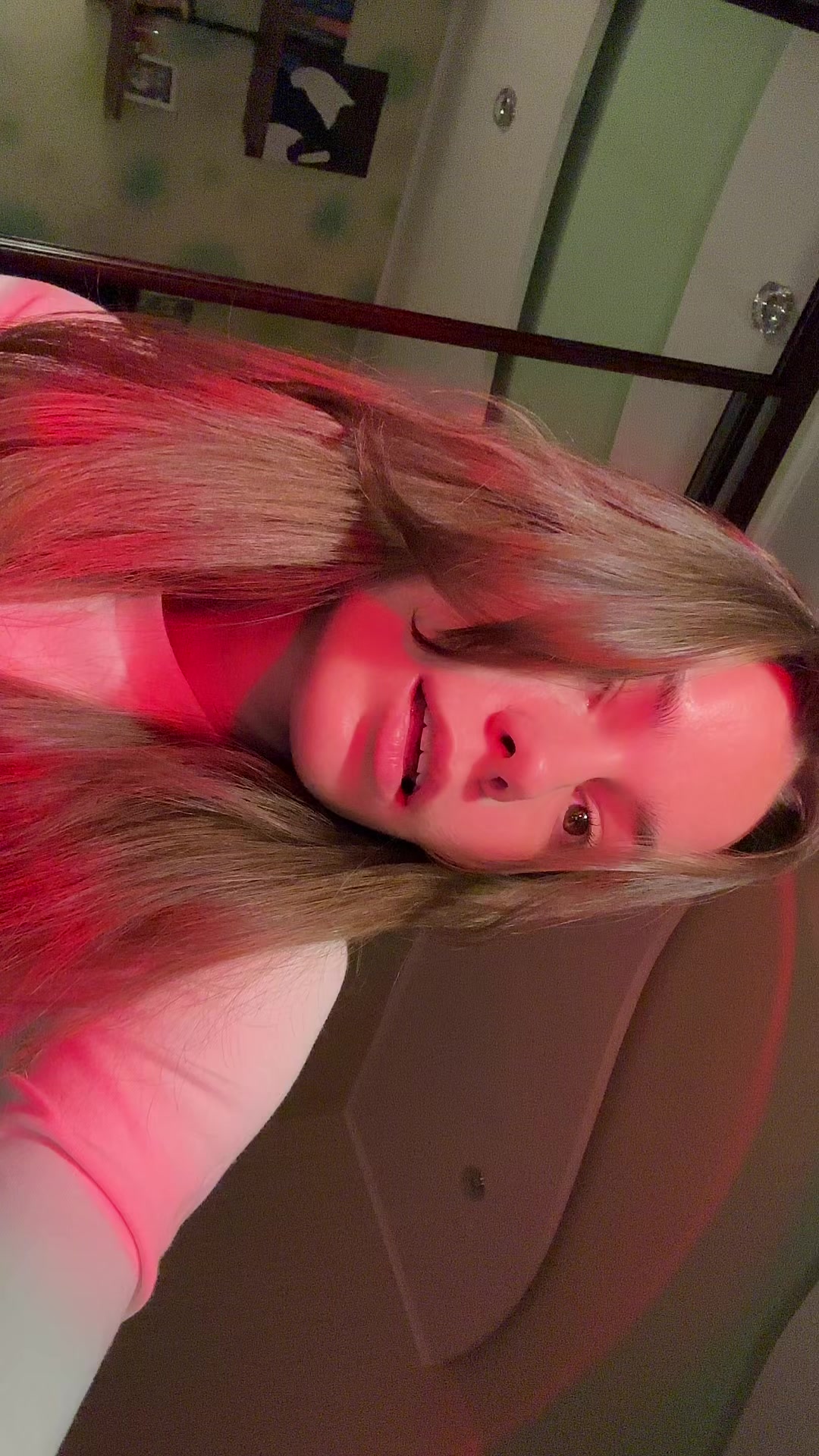 @энни