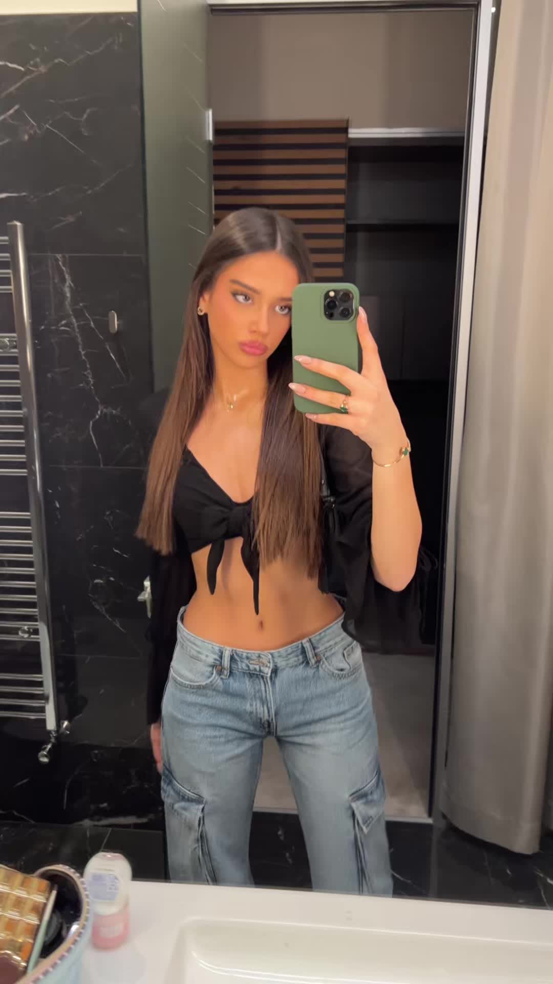 @taramatic