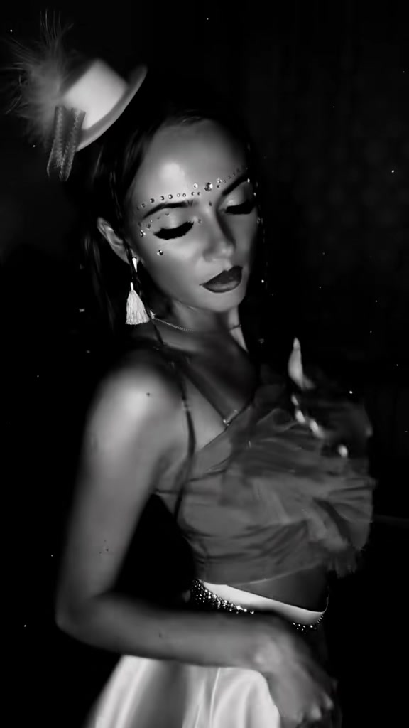 @💎🄰🄽🄶🄴🄻💎