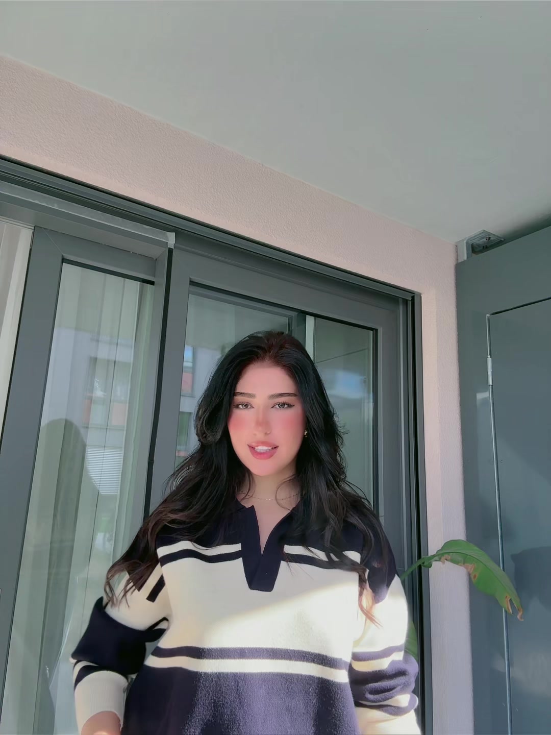 @roeina_achekzai