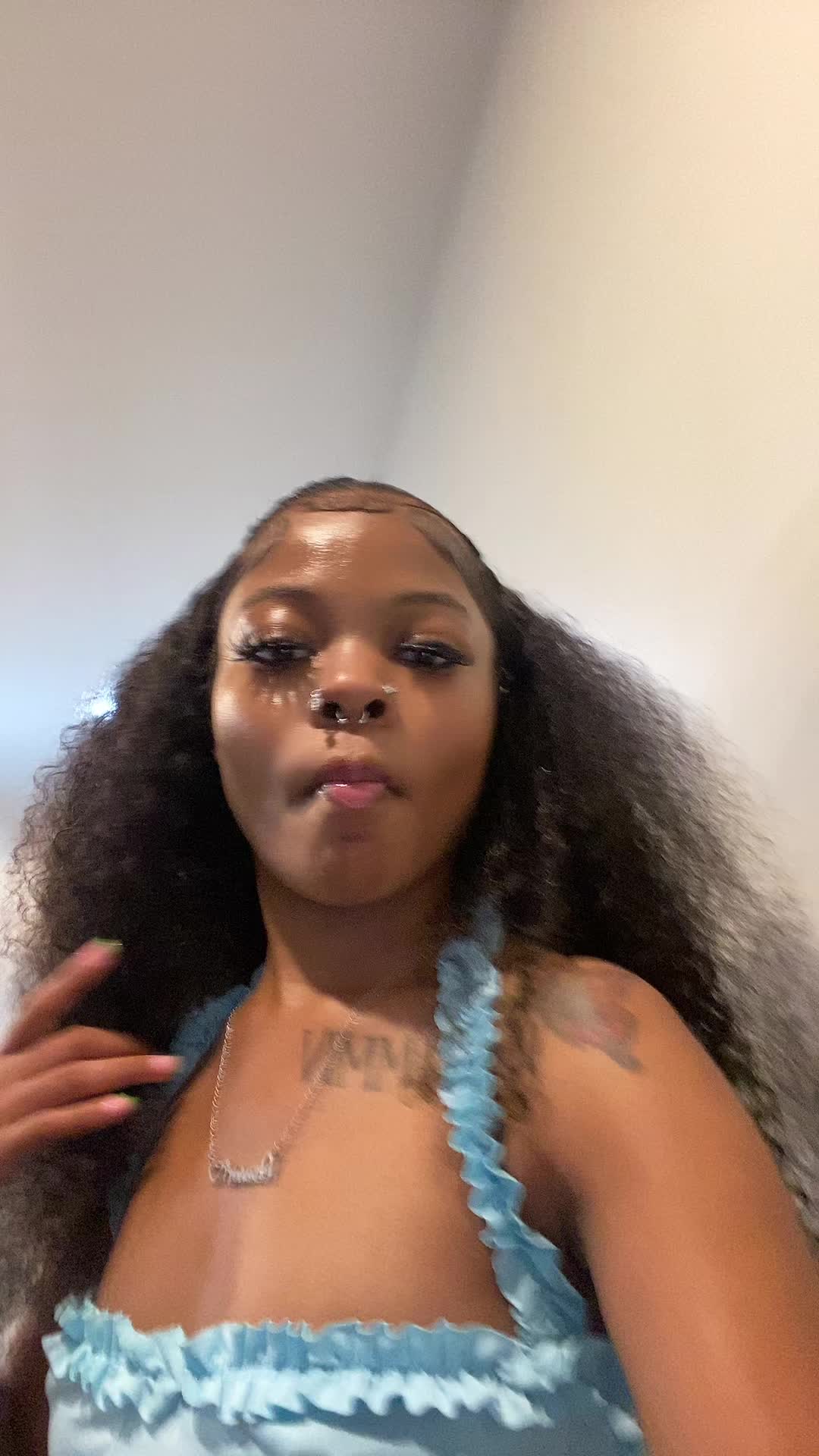 @Śhãñtï😮💨♊️🖤🫦…