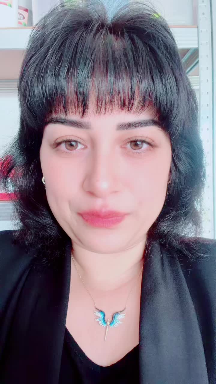 @Emi
