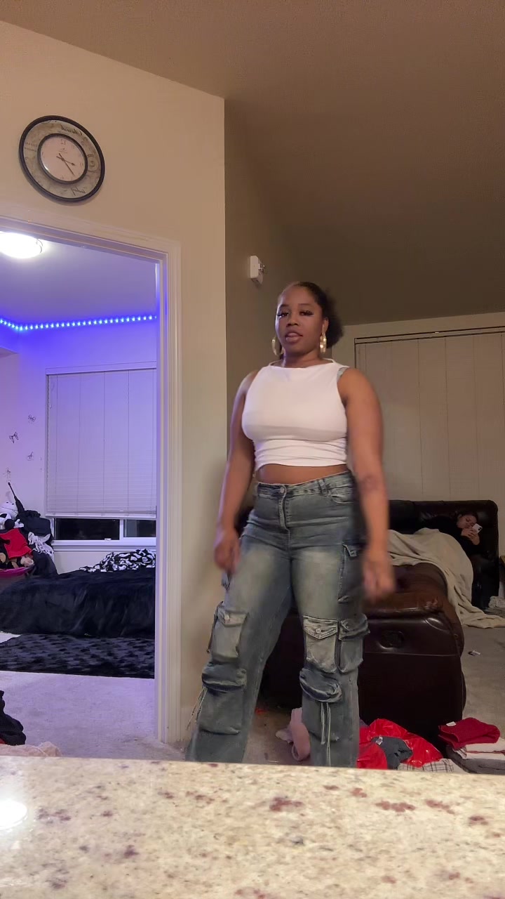 @Aireona Horton