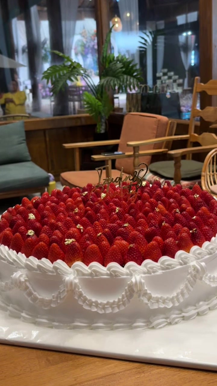 @THEENSPASTRY