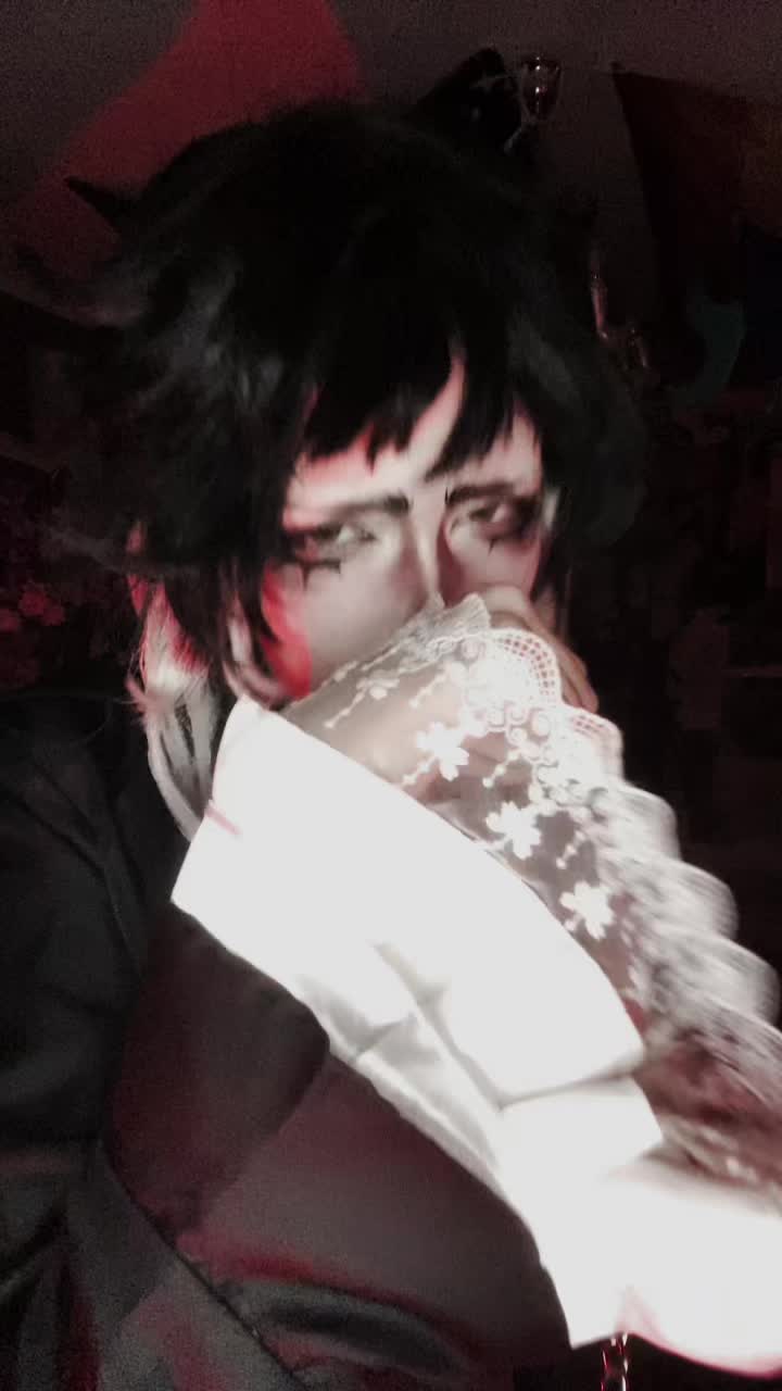 @🦝🥀𝕄𝕚𝕜𝕒🥀🦝