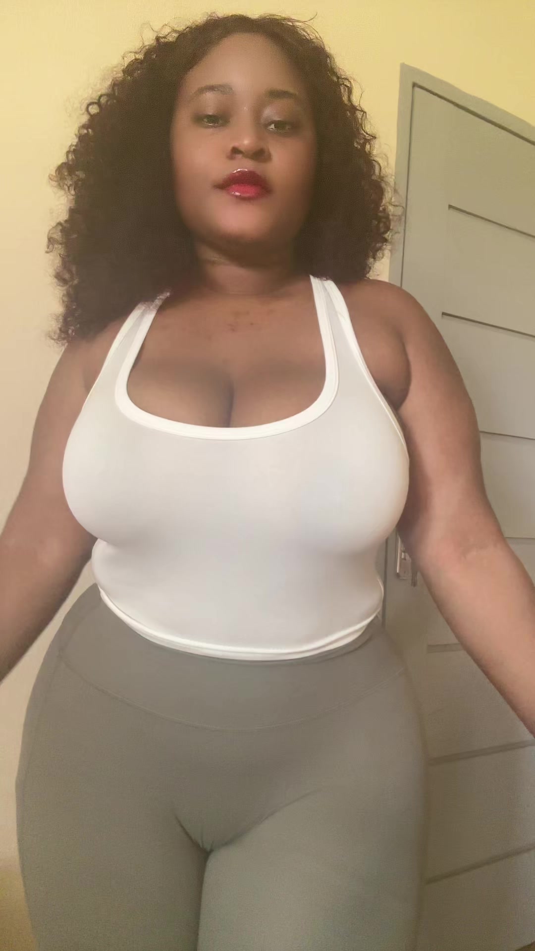 @Coconwarr