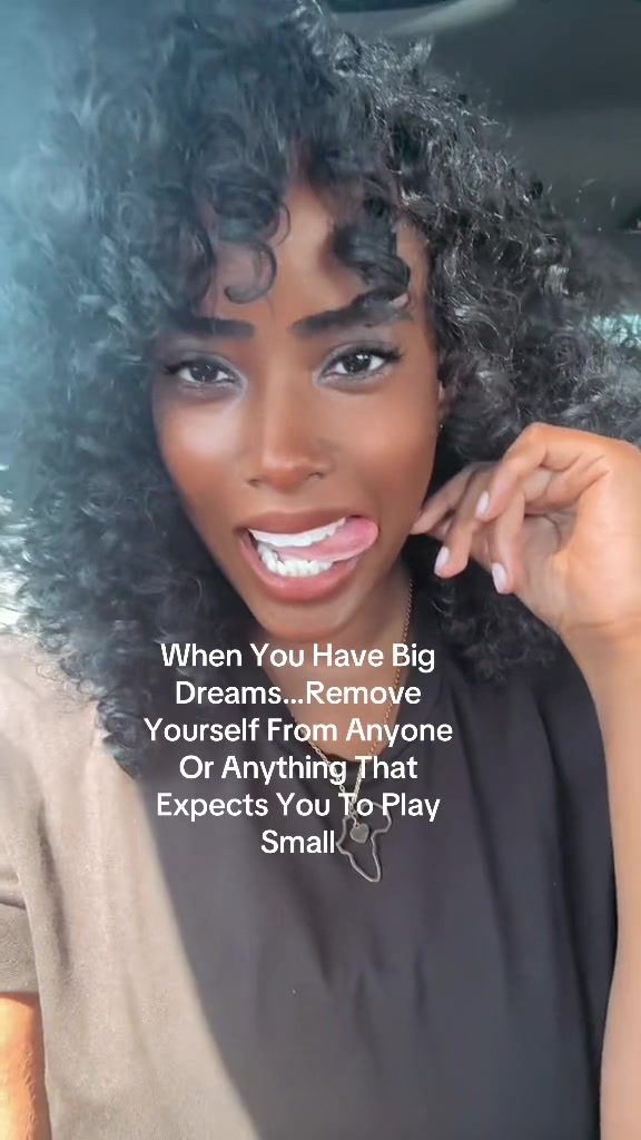 @Alicia||Naomi