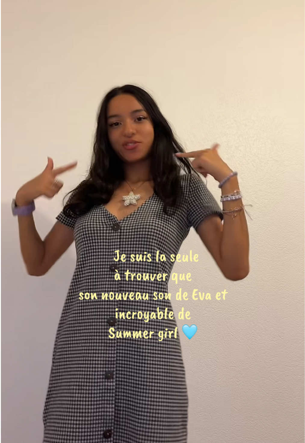 @𝒞𝒽𝓁ℴℯ́ ℒ&rsquo;ℯ́𝓉ℴ𝒾𝓁ℯ ★🇲🇬