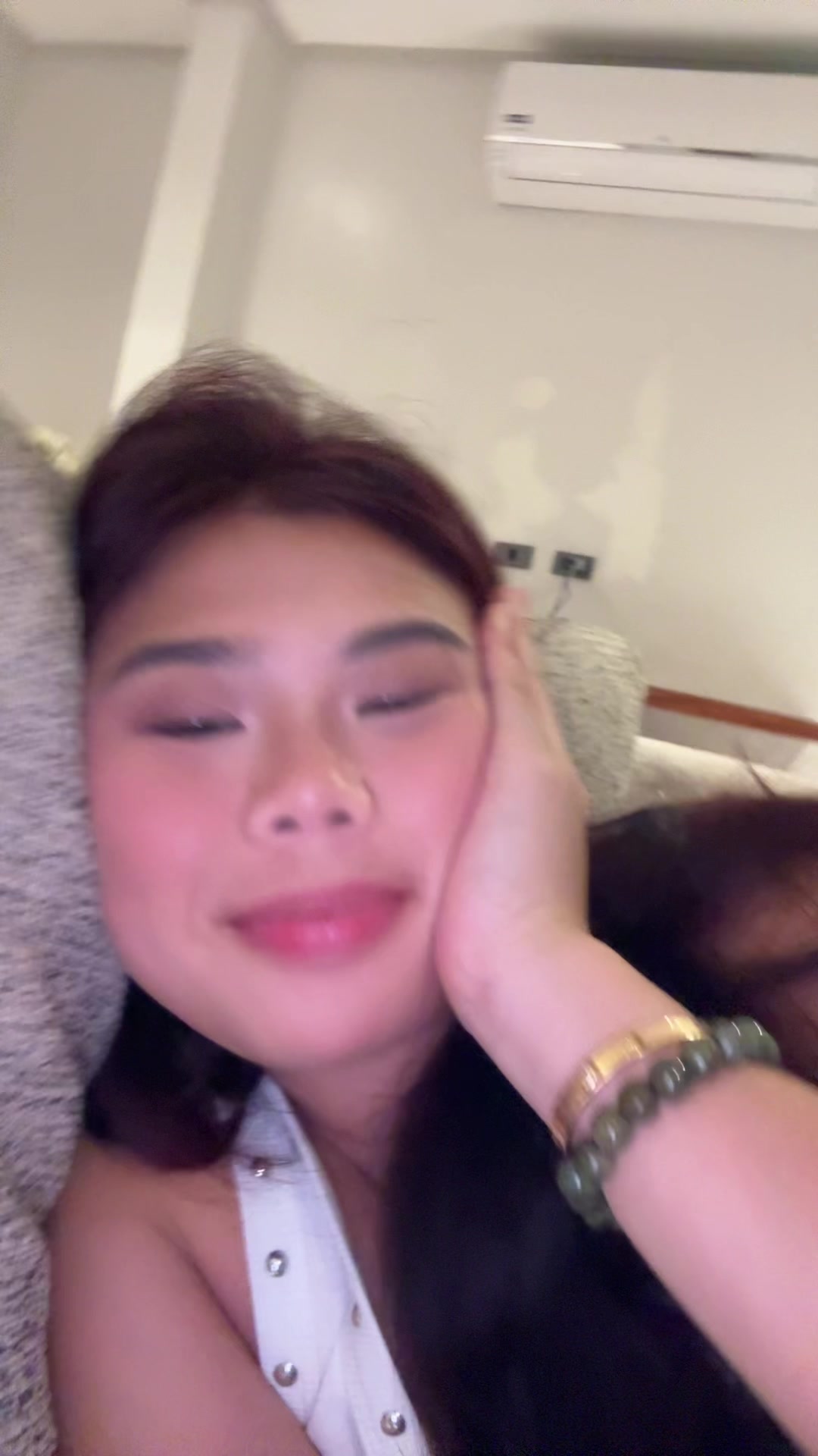 @queenniecute