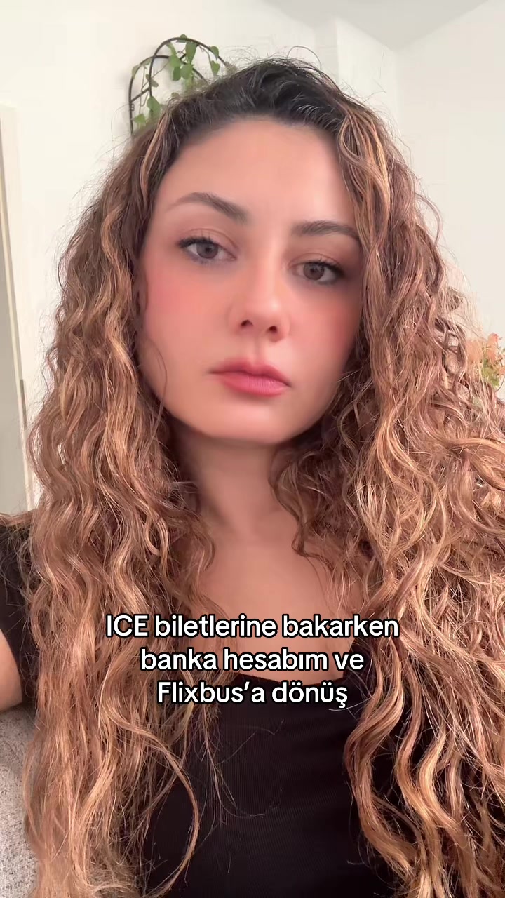 @Nesli