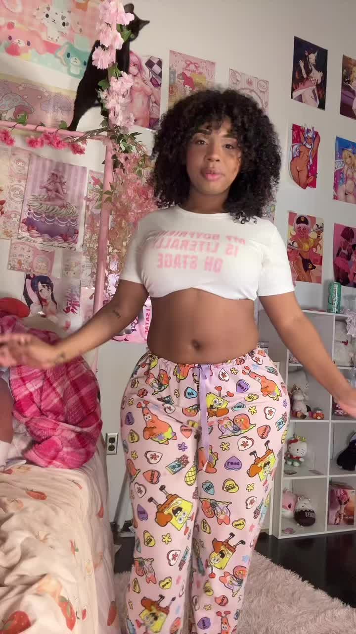 @Lilbabyyashleyy