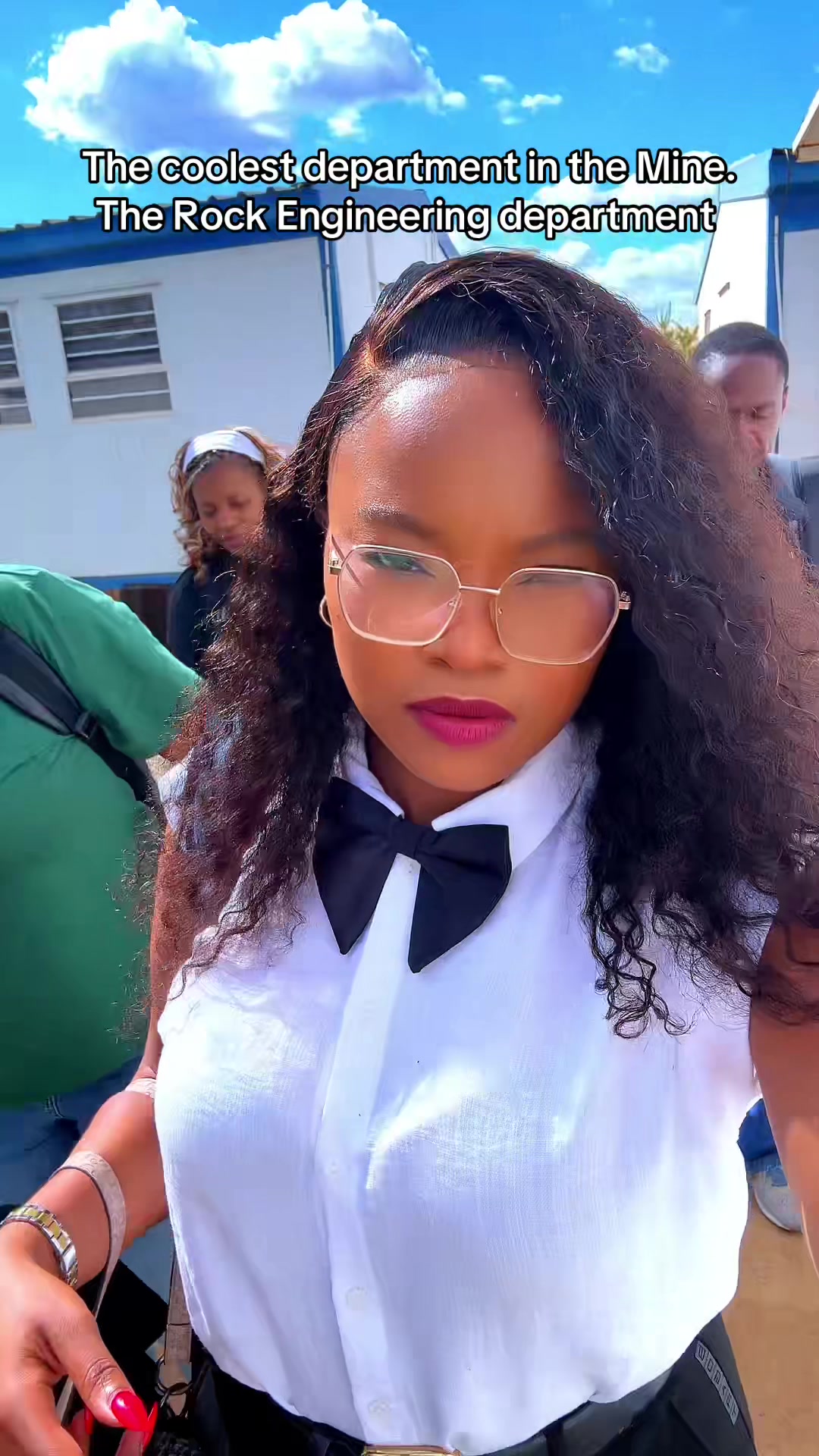 @Thatoyaona👷♀️💅