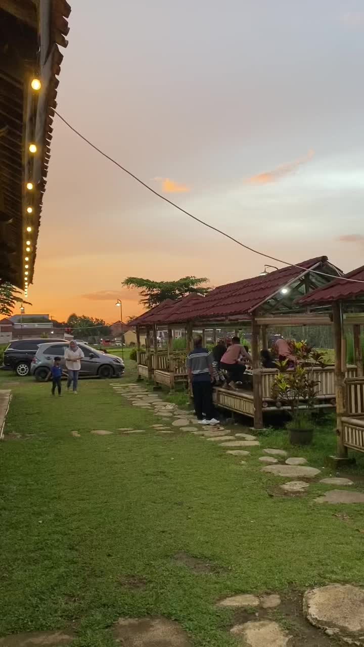 @Gemuruh_Seafood
