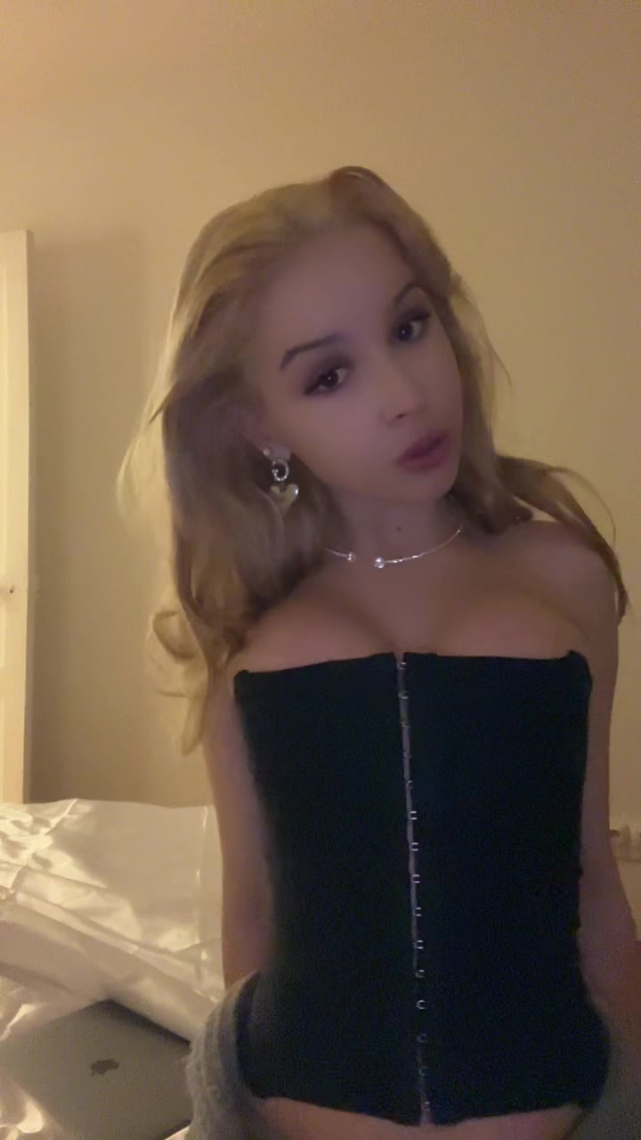 @monwitchh