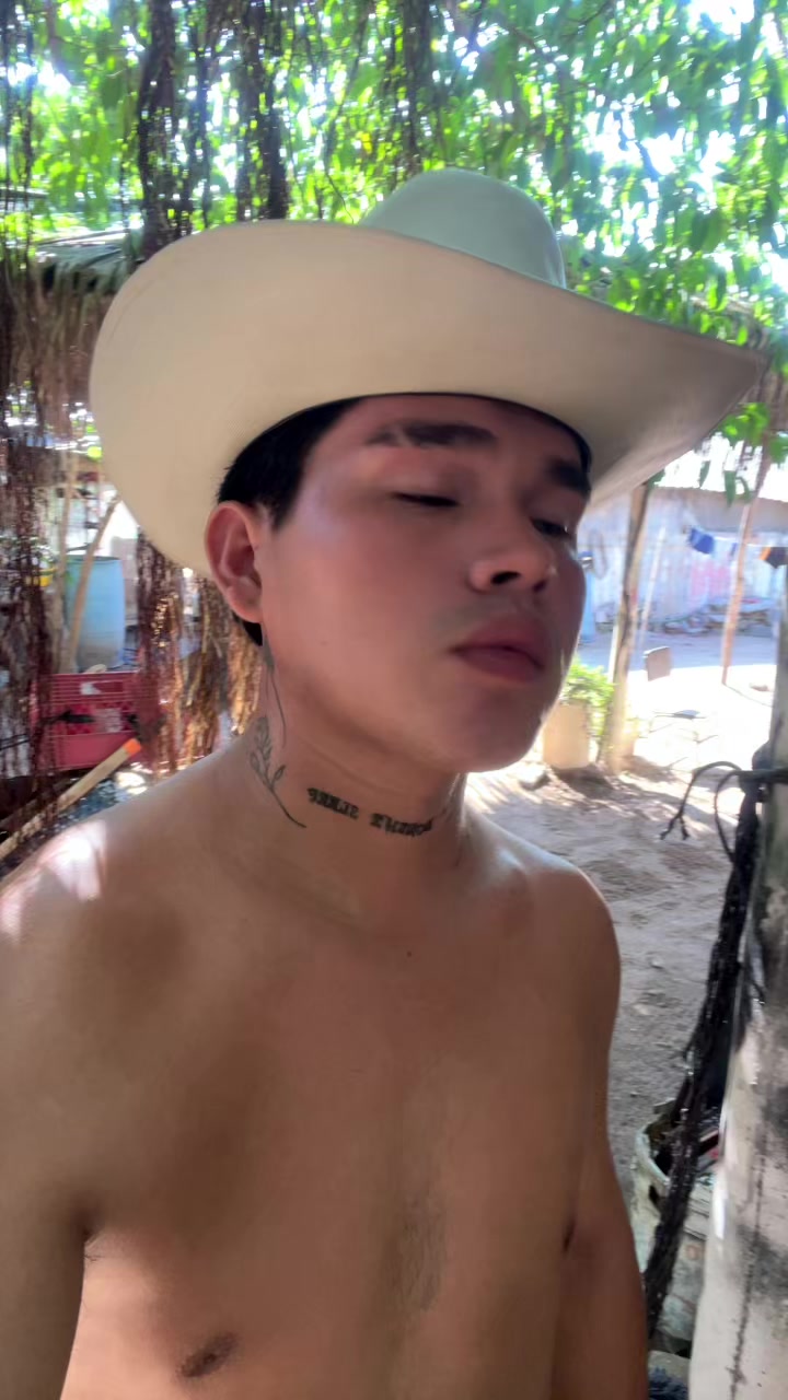 @G_Araiza