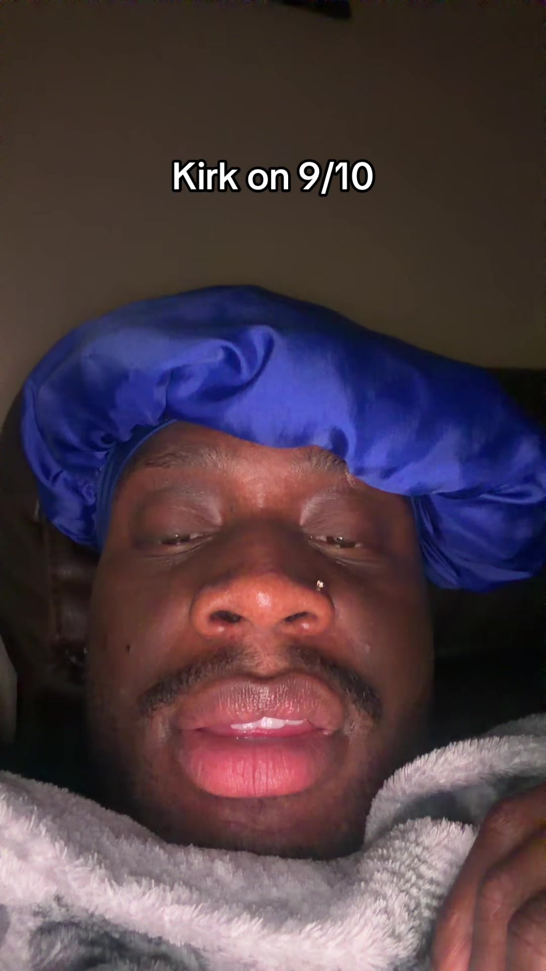 @uɐǝſ ˙ʇS ʎǝssǝſ