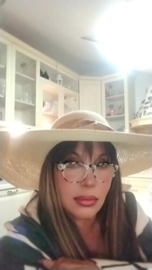 @laisa