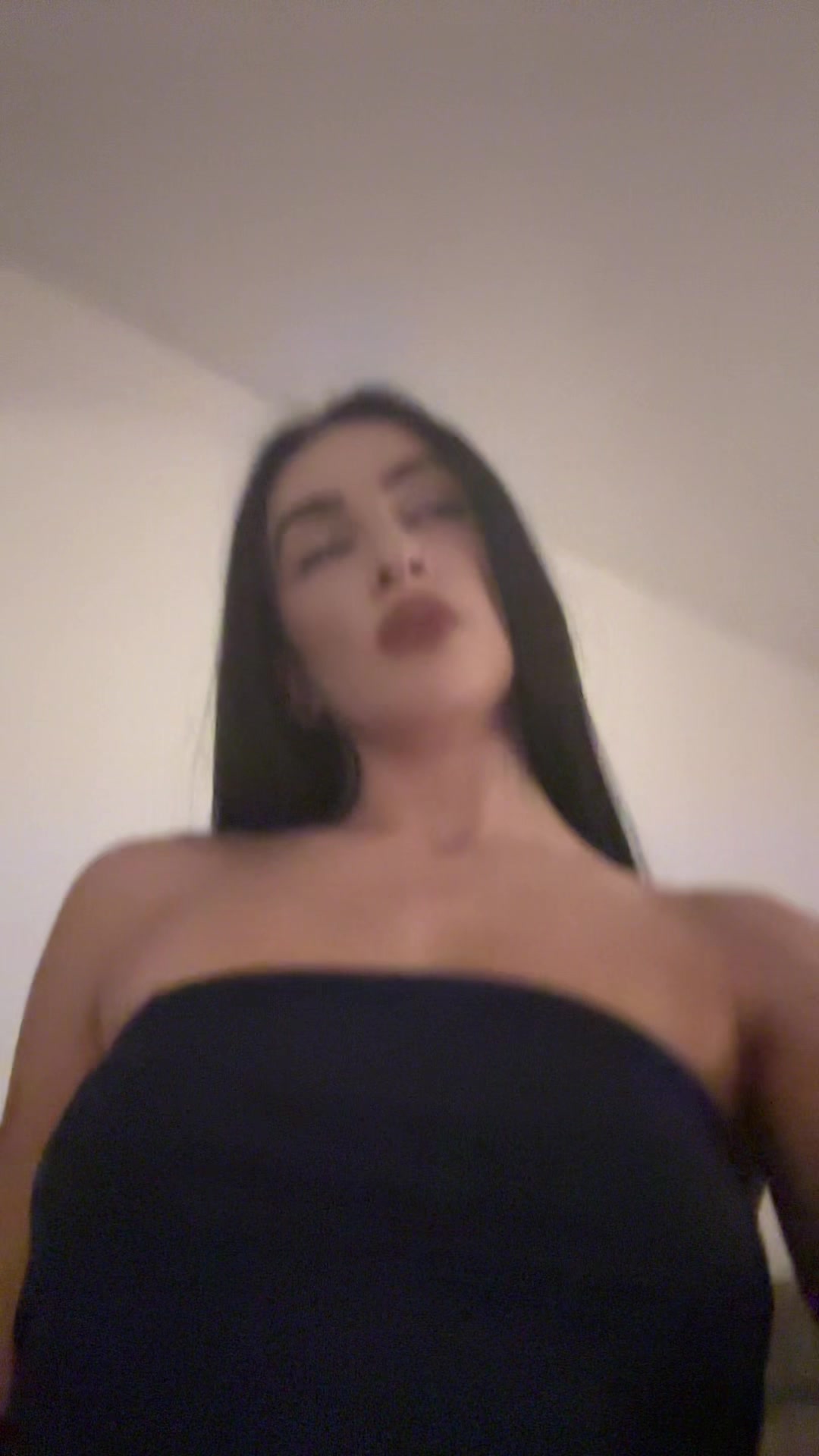 @niikoliinaa.aa