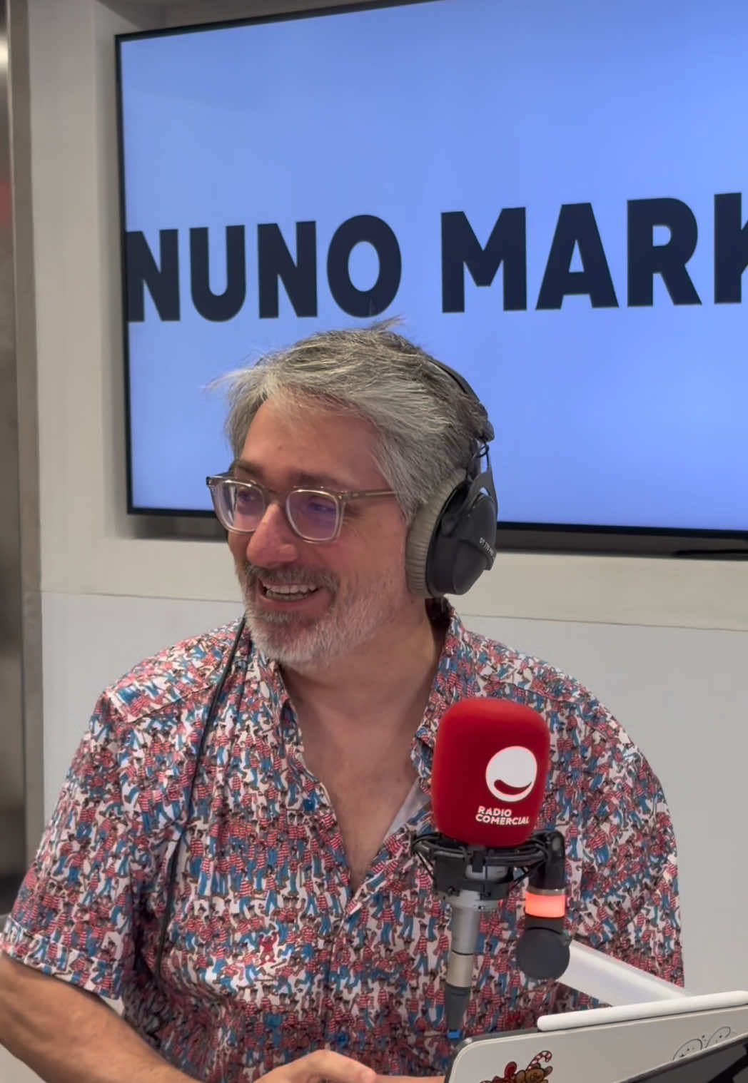 @Radio Comercial