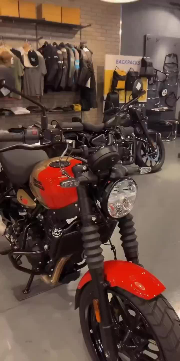 @Royal Enfield Sonia🏍️🇦🇷