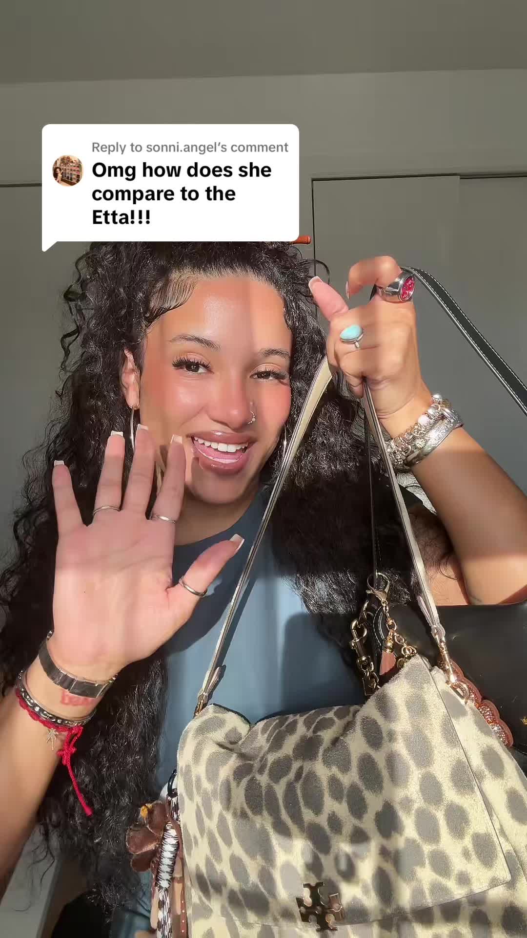 @J 🩵👜🫧