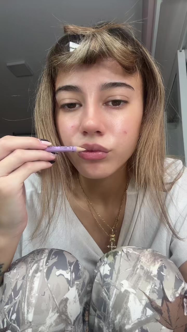 @cams🖤⭐️