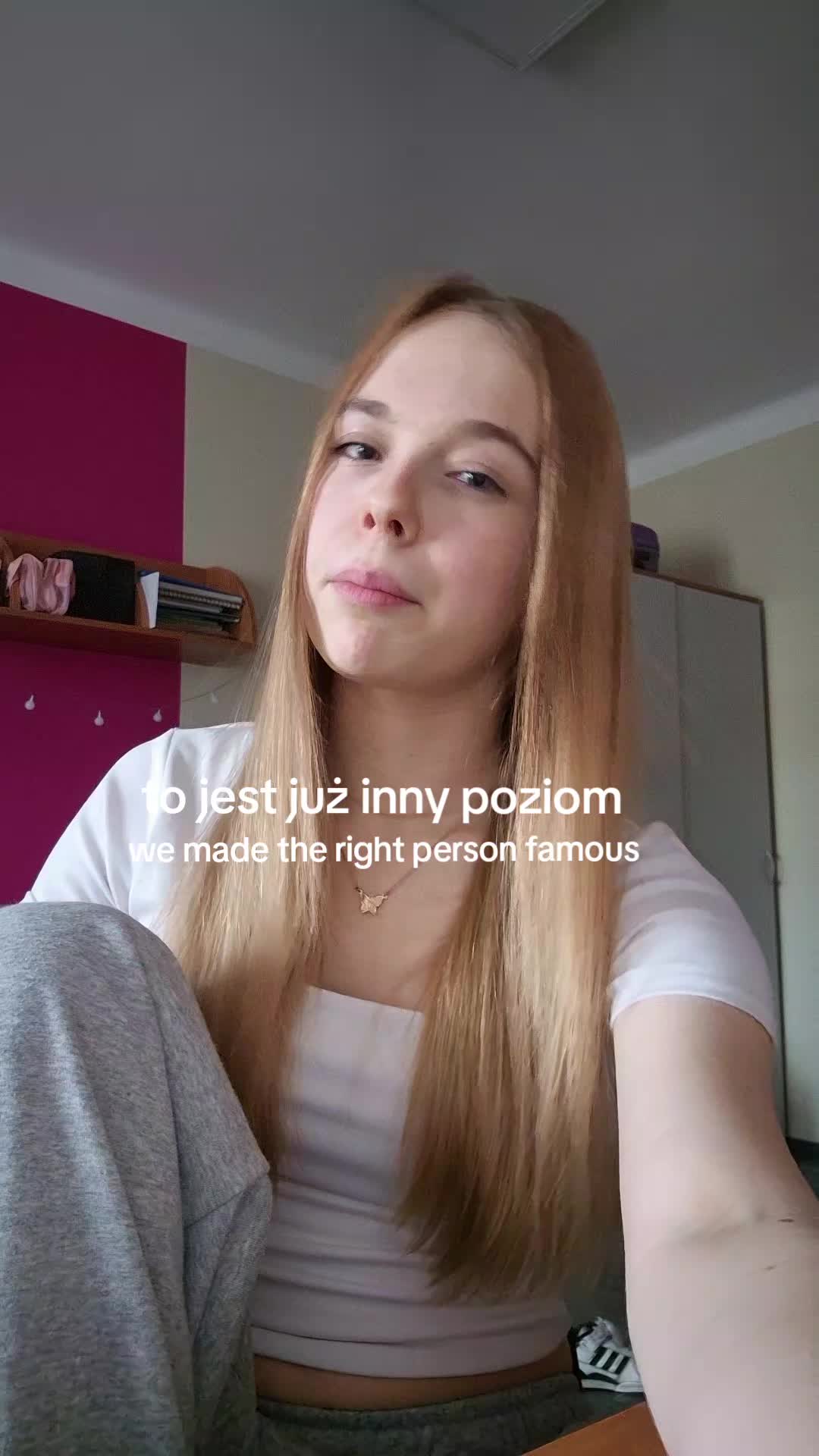 @🧸