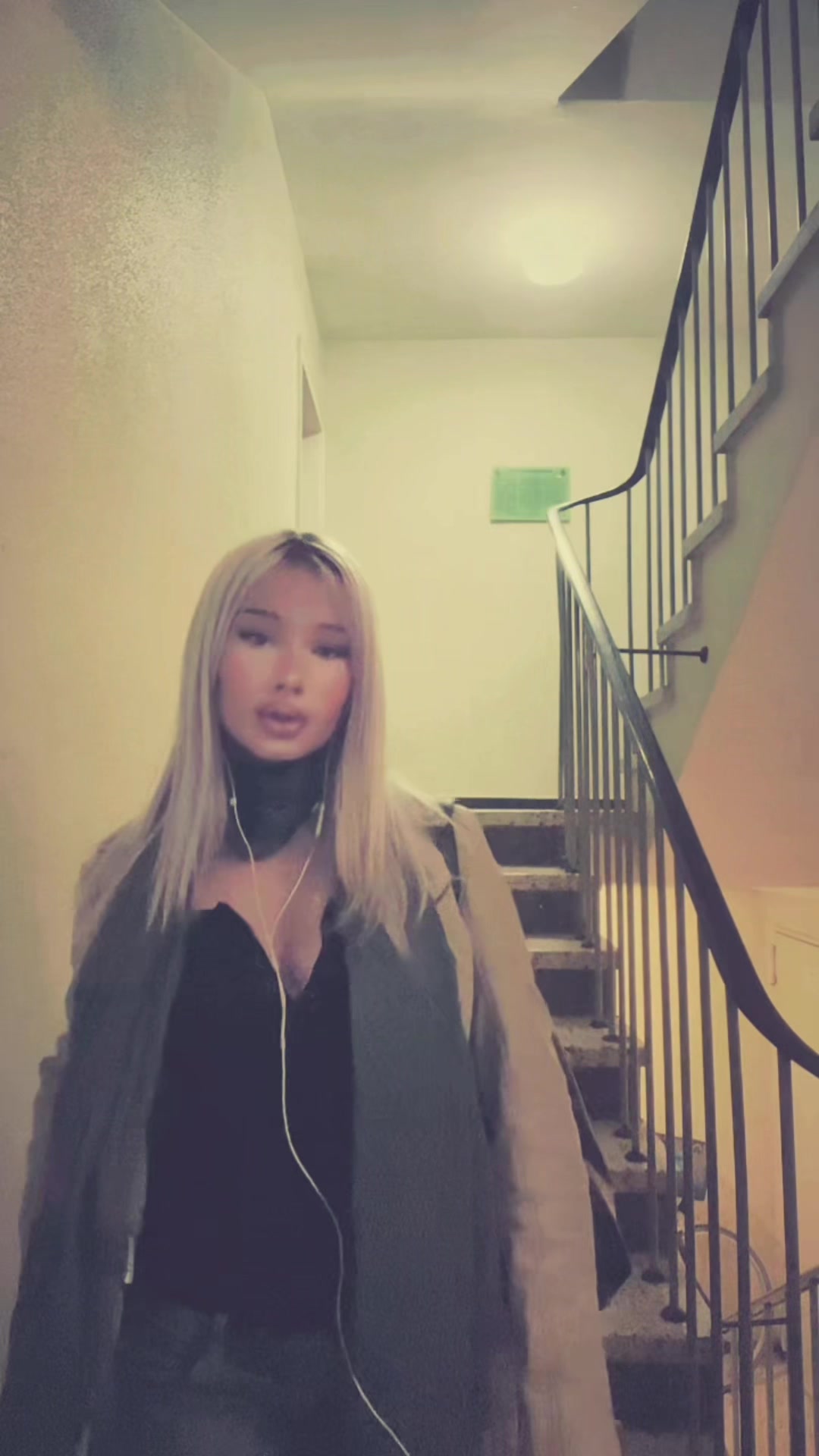 @🏃♀️➡️