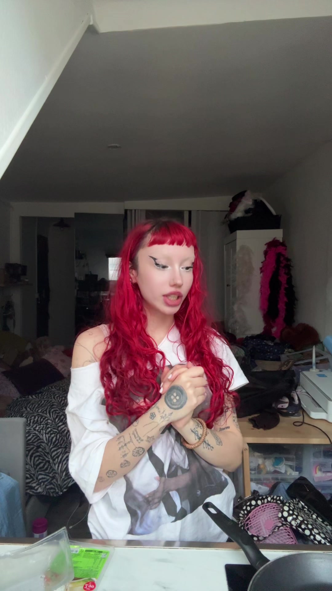 @lea_toute_rouge